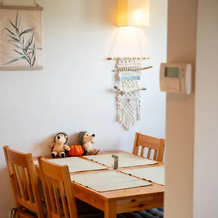 Luna * يلينيا غورا